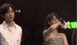 成毅爆料自己挨打视频,勇敢揭露娱乐圈黑暗面