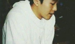 圈内爆料周星驰结婚了吗,揭秘娱乐圈新婚喜讯